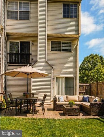 2134 RACQUET PL, Waldorf, MD 20601