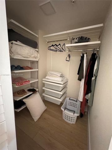 2457 Collins Ave 1105, Miami Beach, FL 33140