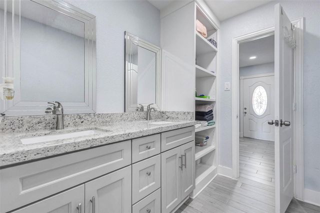 1210 Wilma Lois Avenue, Pasadena, TX 77502