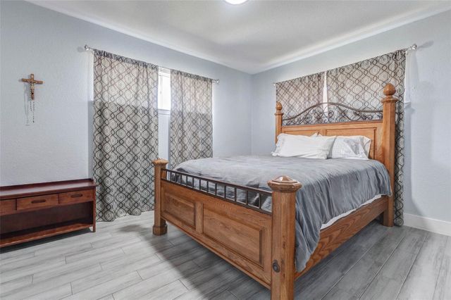 1210 Wilma Lois Avenue, Pasadena, TX 77502