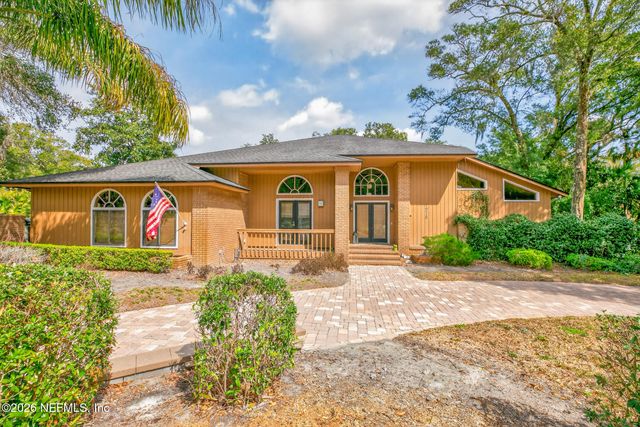 1978 BRISTA DE MAR Circle, Atlantic Beach, FL 32233