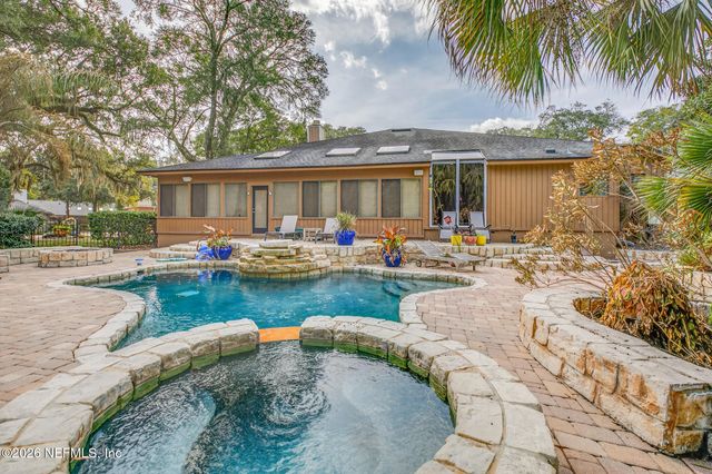 1978 BRISTA DE MAR Circle, Atlantic Beach, FL 32233