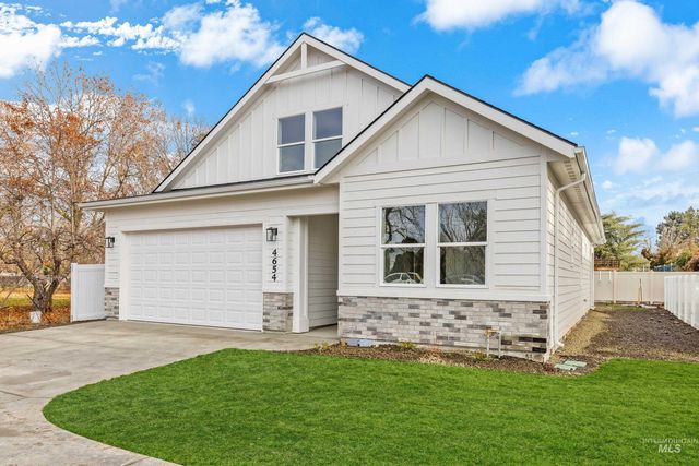 4654 N Maple Grove Rd, Boise, ID 83704