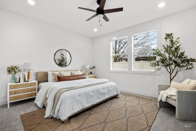 4654 N Maple Grove Rd, Boise, ID 83704