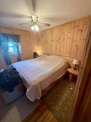 N11765 DEER LAKE ROAD, Athelstane, WI 54104