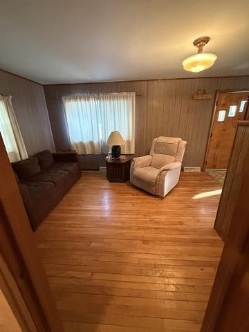 N11765 DEER LAKE ROAD, Athelstane, WI 54104