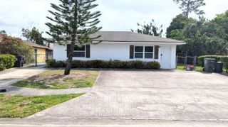 9062 W Highland Pines Boulevard, Palm Beach Gardens, FL 33418