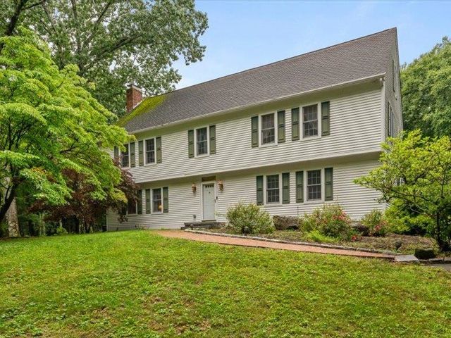 80 Mack Hill Road, Amherst, NH 03031