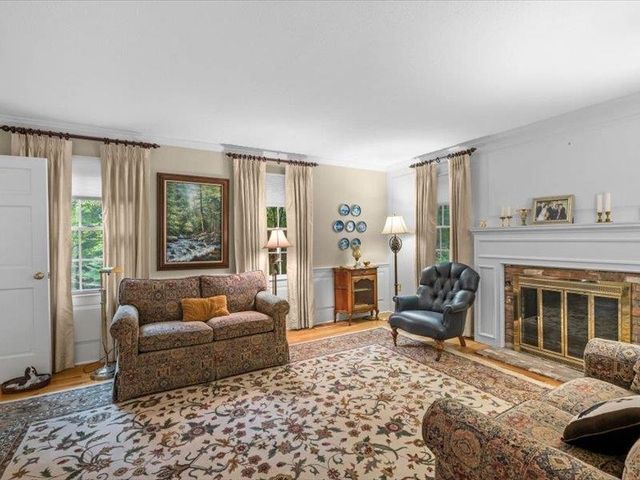 80 Mack Hill Road, Amherst, NH 03031