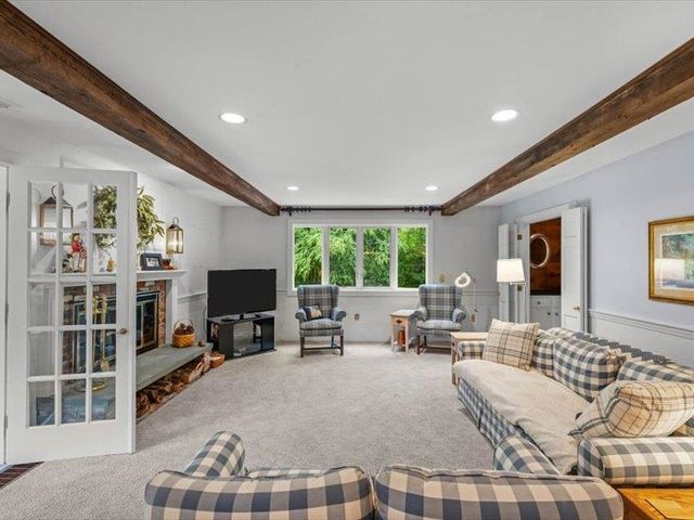 80 Mack Hill Road, Amherst, NH 03031