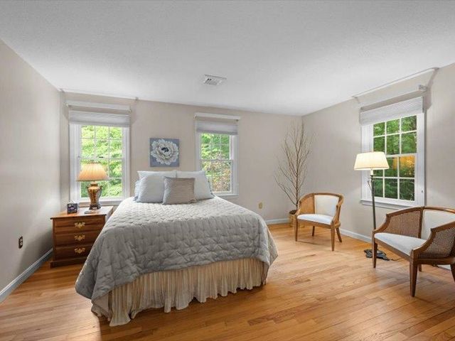 80 Mack Hill Road, Amherst, NH 03031