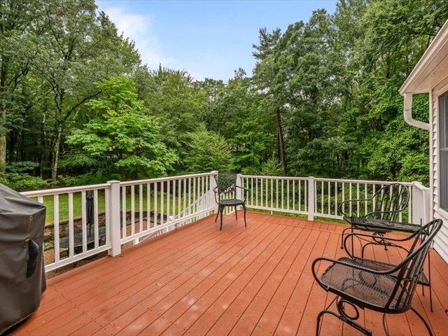 80 Mack Hill Road, Amherst, NH 03031