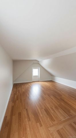 10726 113th Street, Richmond Hill S., NY 11419