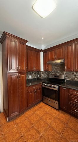 10726 113th Street, Richmond Hill S., NY 11419