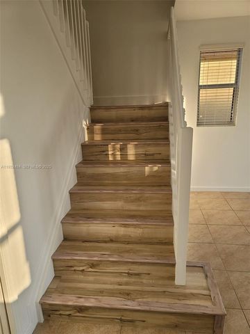 156 SE 21st Ter, Homestead, FL 33033