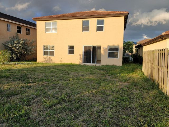 156 SE 21st Ter, Homestead, FL 33033