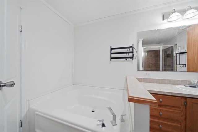 1 Yukon River Court, Adrian, MI 49221