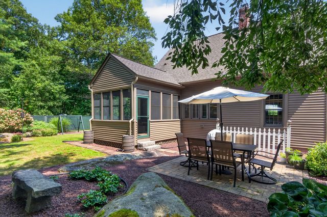 187 Blackstone Street, Mendon, MA 01756