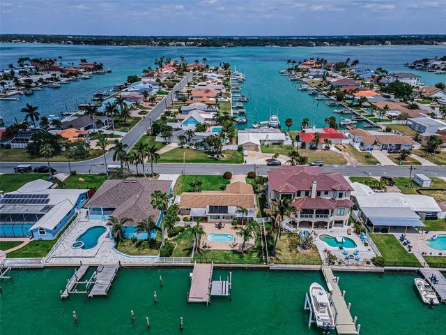 11800 7TH STREET E, Treasure Island, FL 33706