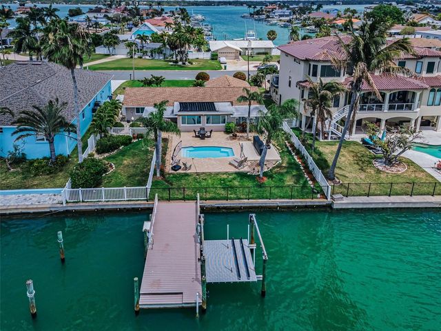 11800 7TH STREET E, Treasure Island, FL 33706