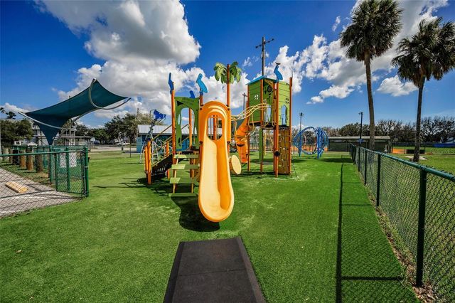 11800 7TH STREET E, Treasure Island, FL 33706