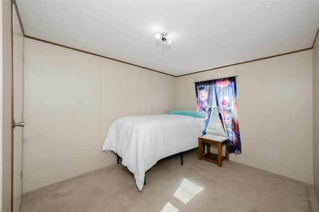 604 Sanders Lane, Franklin, TX 77856