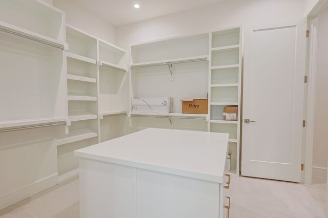 2941 Kosse Court, Grapevine, TX 76051