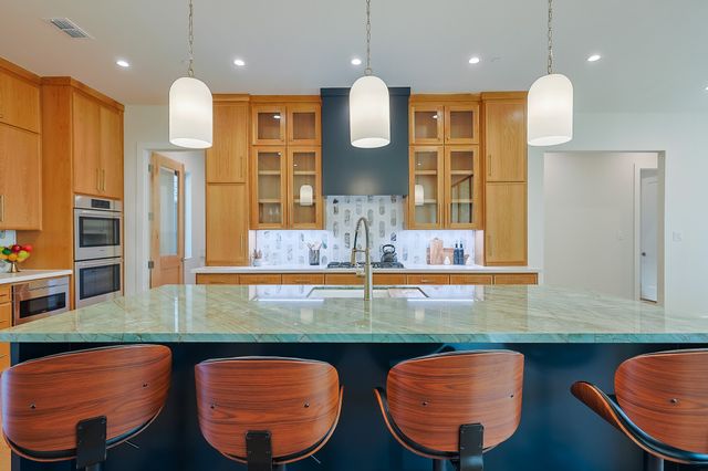 2941 Kosse Court, Grapevine, TX 76051