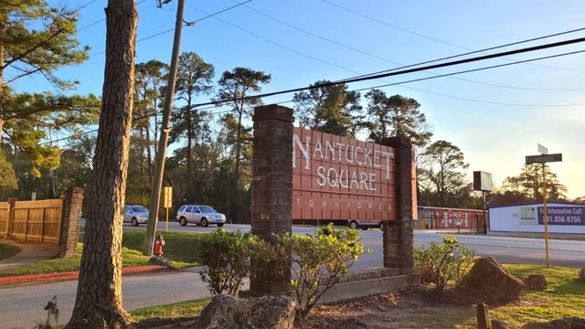 2103 Place Rebecca Lane D6, Houston, TX 77090