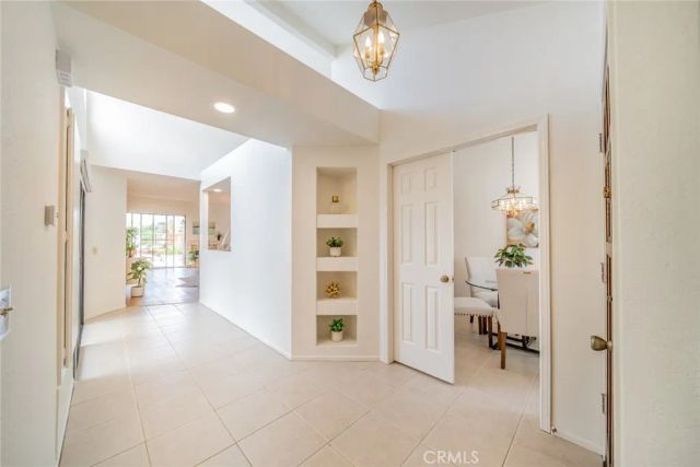 1782 Del Prado, Pomona, CA 91768