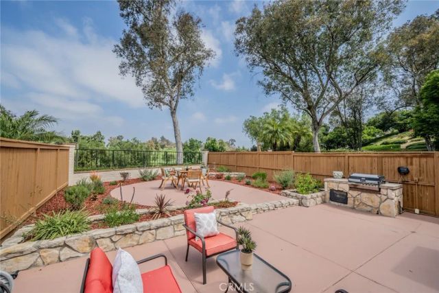 1782 Del Prado, Pomona, CA 91768