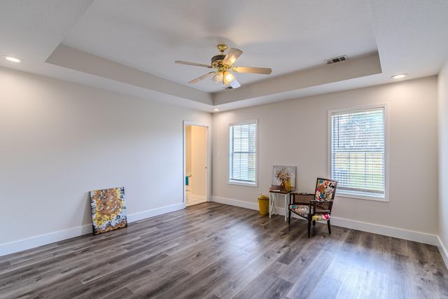 4307 Cypress Springs Road, Jonesboro, AR 72405