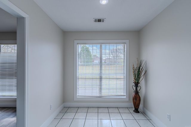 4307 Cypress Springs Road, Jonesboro, AR 72405