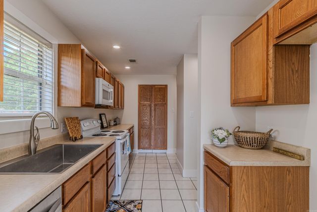 4307 Cypress Springs Road, Jonesboro, AR 72405