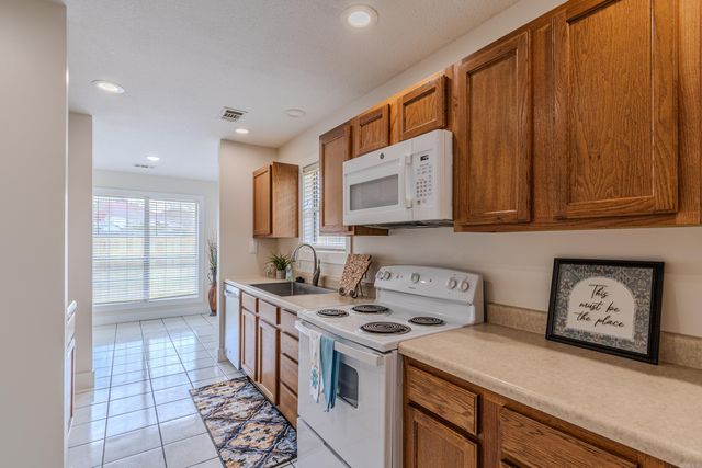 4307 Cypress Springs Road, Jonesboro, AR 72405