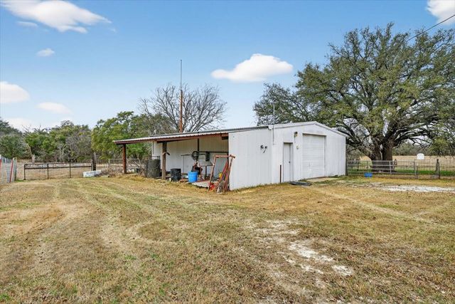 362 County Road 481, Stephenville, TX 76401