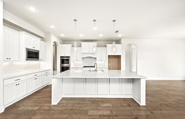 454 Lontano Path, Willis, TX 77318