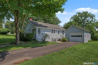 37 Beach Avenue, Madison, CT 06443