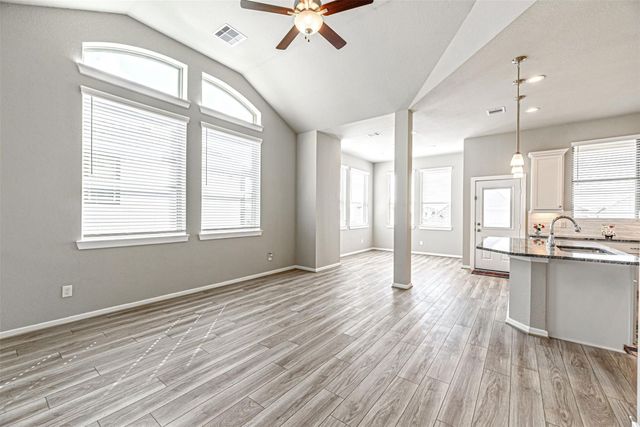 15027 Red Dam Trail, Cypress, TX 77433