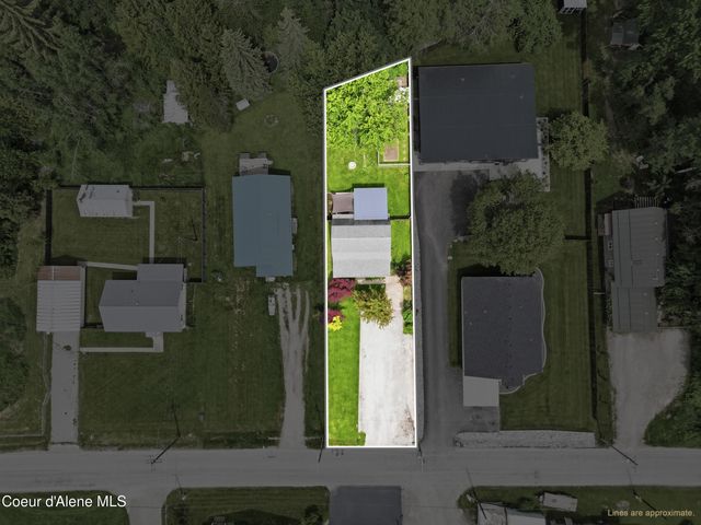 95 Whiskey Jack RD, Sandpoint, ID 83864