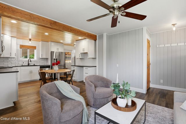 95 Whiskey Jack RD, Sandpoint, ID 83864