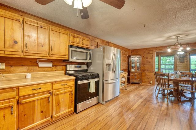 477 Little Snowbird Trail, Marble, NC 28905