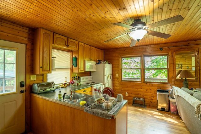 477 Little Snowbird Trail, Marble, NC 28905