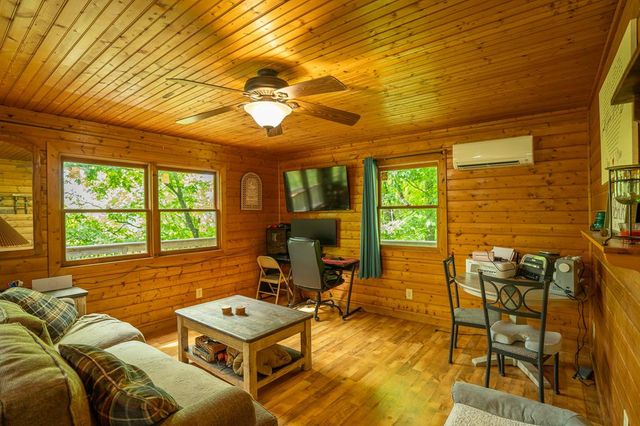 477 Little Snowbird Trail, Marble, NC 28905