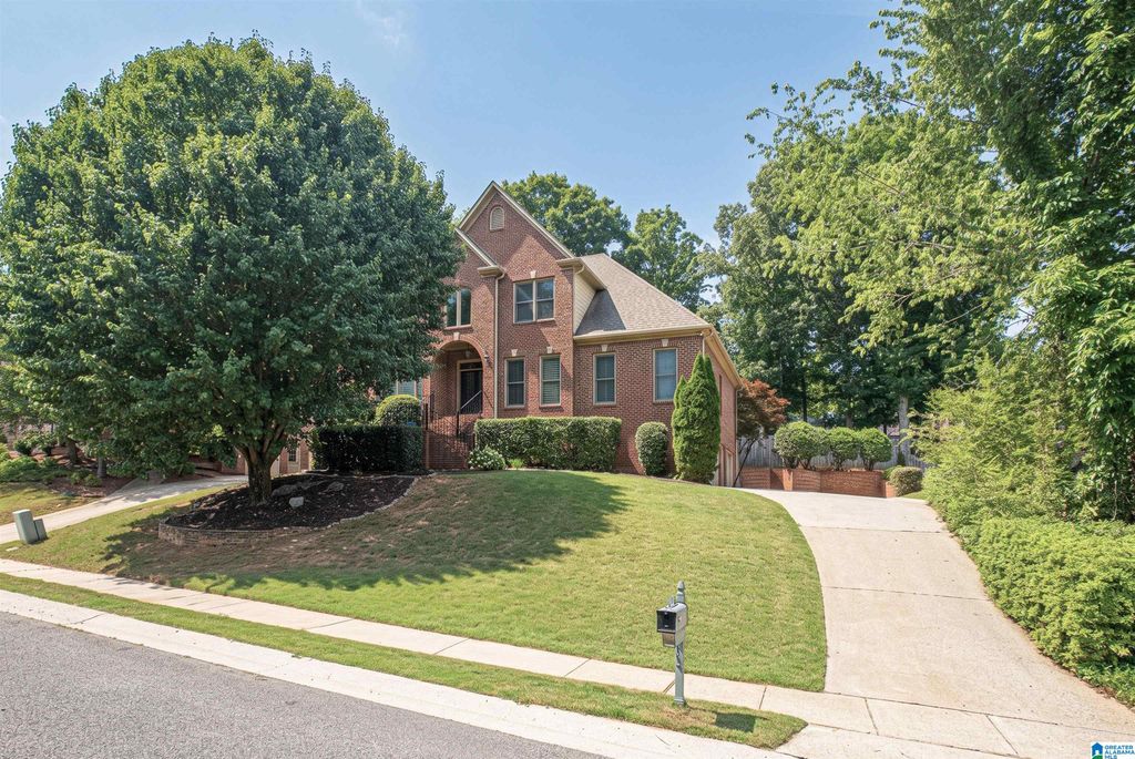 5155 SAPPHIRE RIDGE, Hoover, AL 35244
