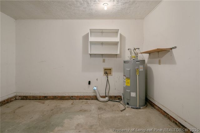 126 Sarah Lane, Fayetteville, NC 28306