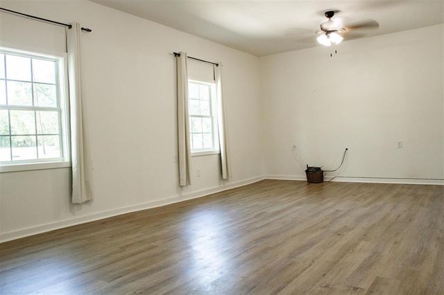 3038 Vines Road, Lake Charles, LA 70611