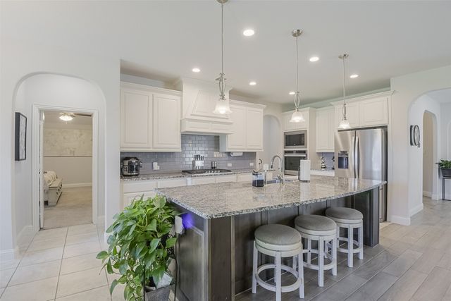 177 Hackney Street, Waxahachie, TX 75165