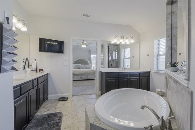 177 Hackney Street, Waxahachie, TX 75165