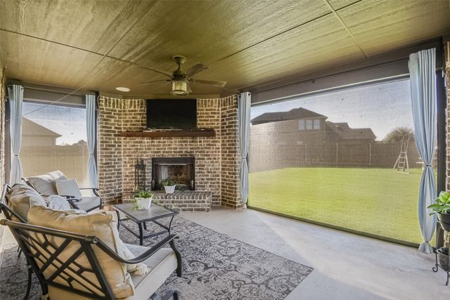 177 Hackney Street, Waxahachie, TX 75165